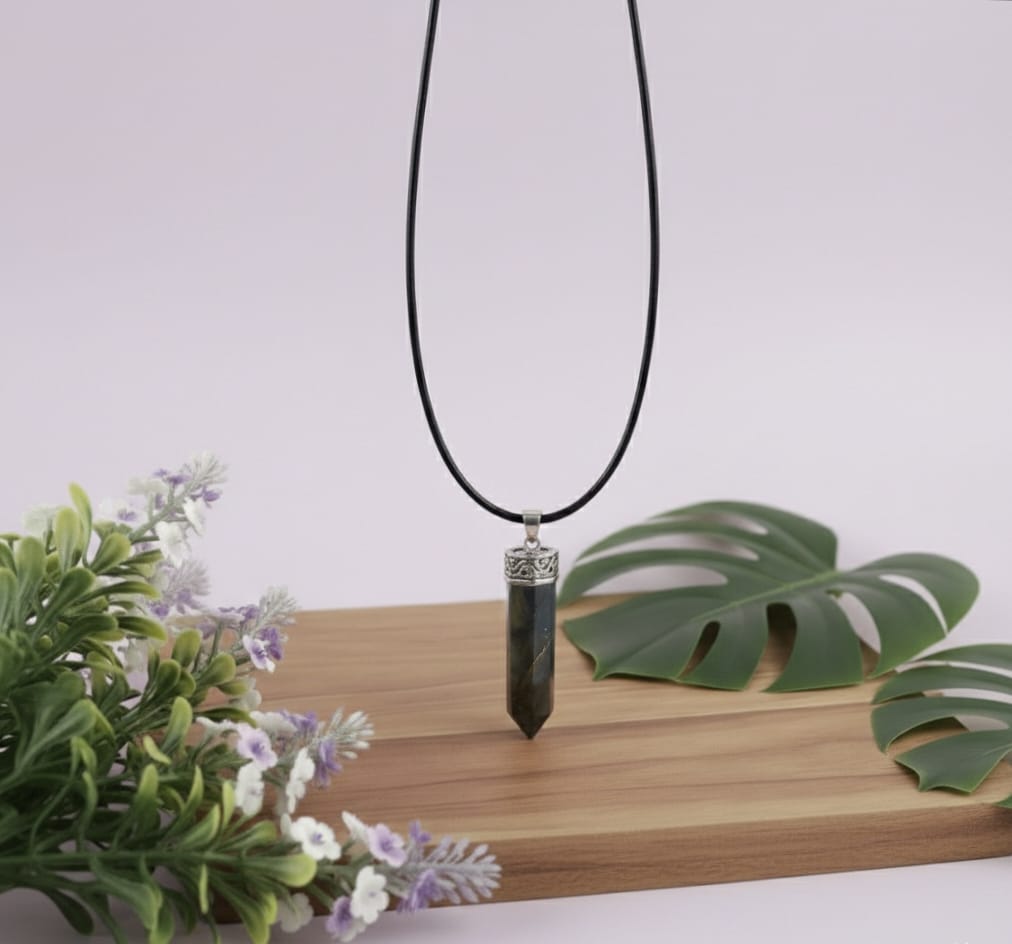 Labradorite Pendant